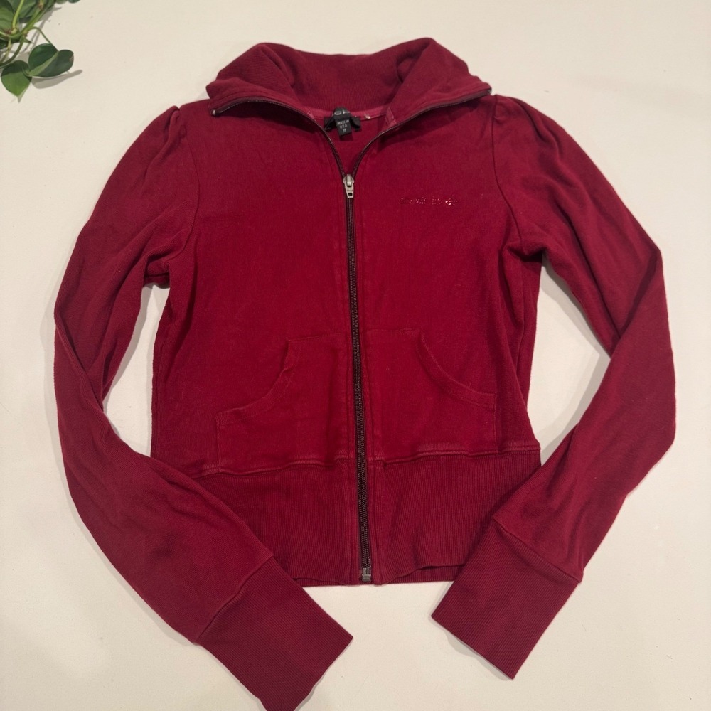 VTG Bebe Burgundy Cropped Zip Jacket Rhinestone Logo Puff Shoulder Y2K McBling M